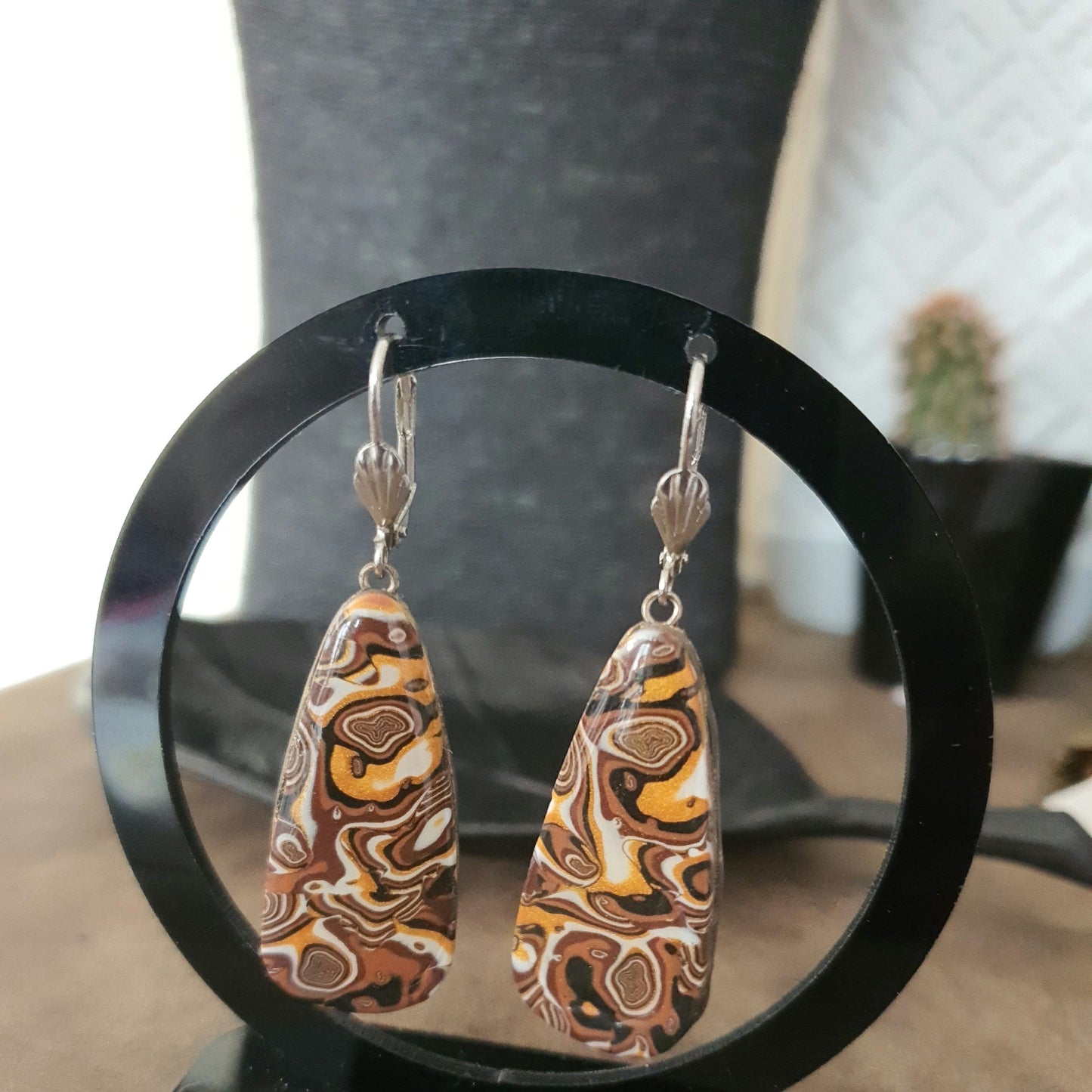 34. Boucles d'oreilles" Magma"
