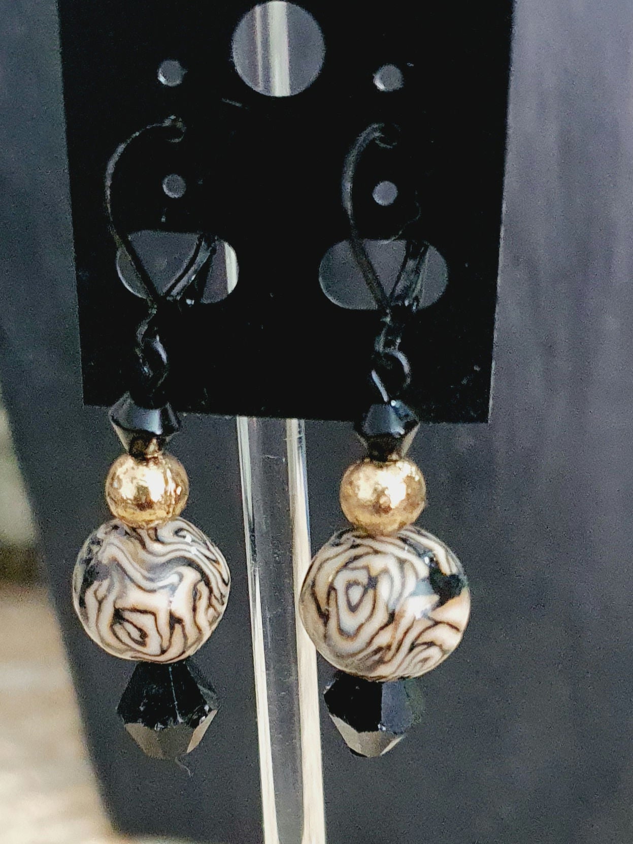 483.Parure "Tourbillon marron"