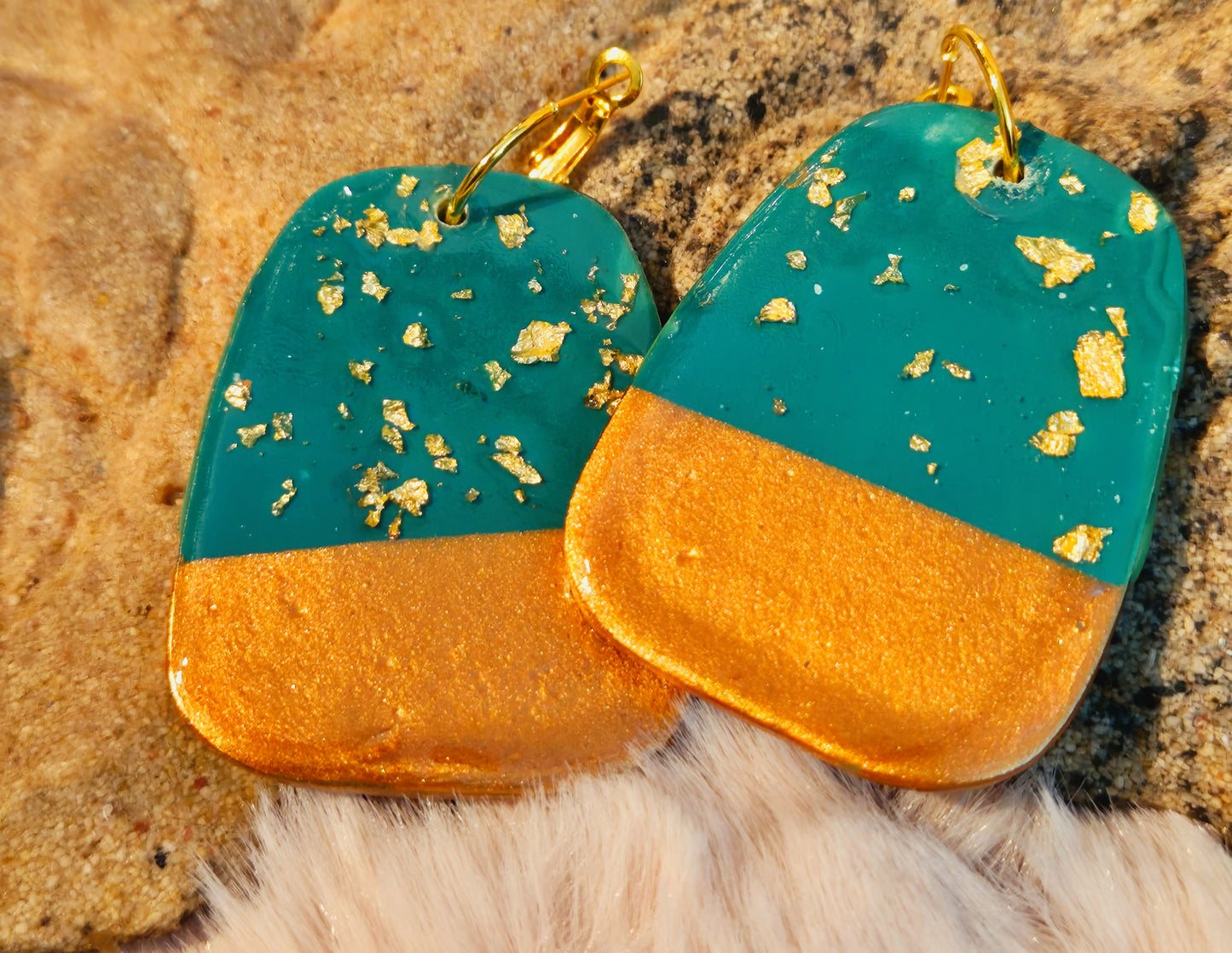 649.Boucles d'oreilles "Tendance chic" ( double face)
