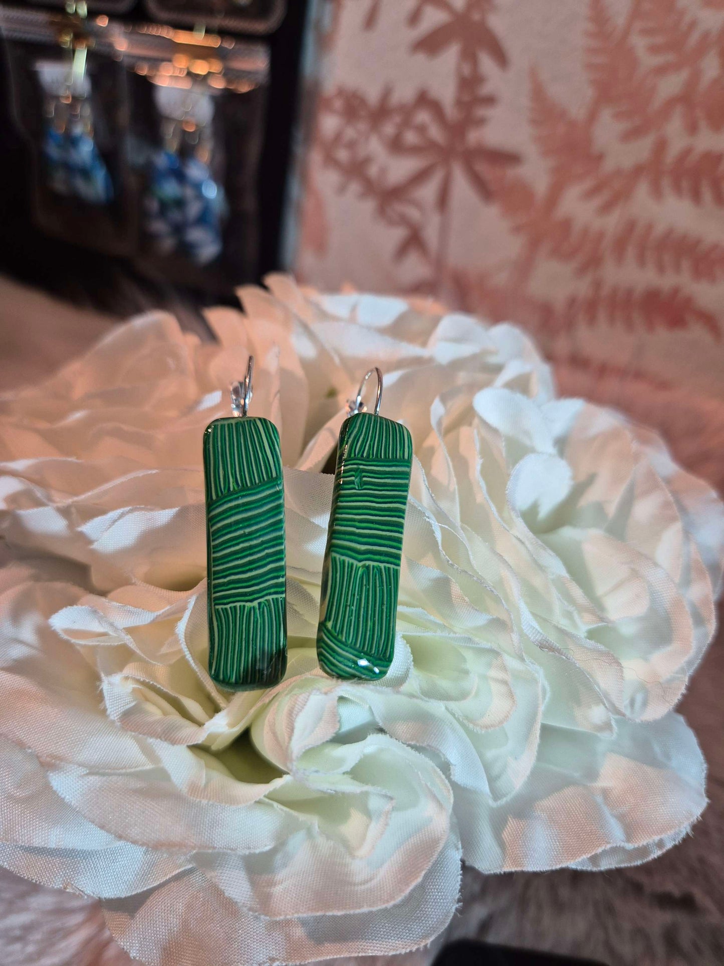 629.Boucles d'oreilles" Rayures vertes"