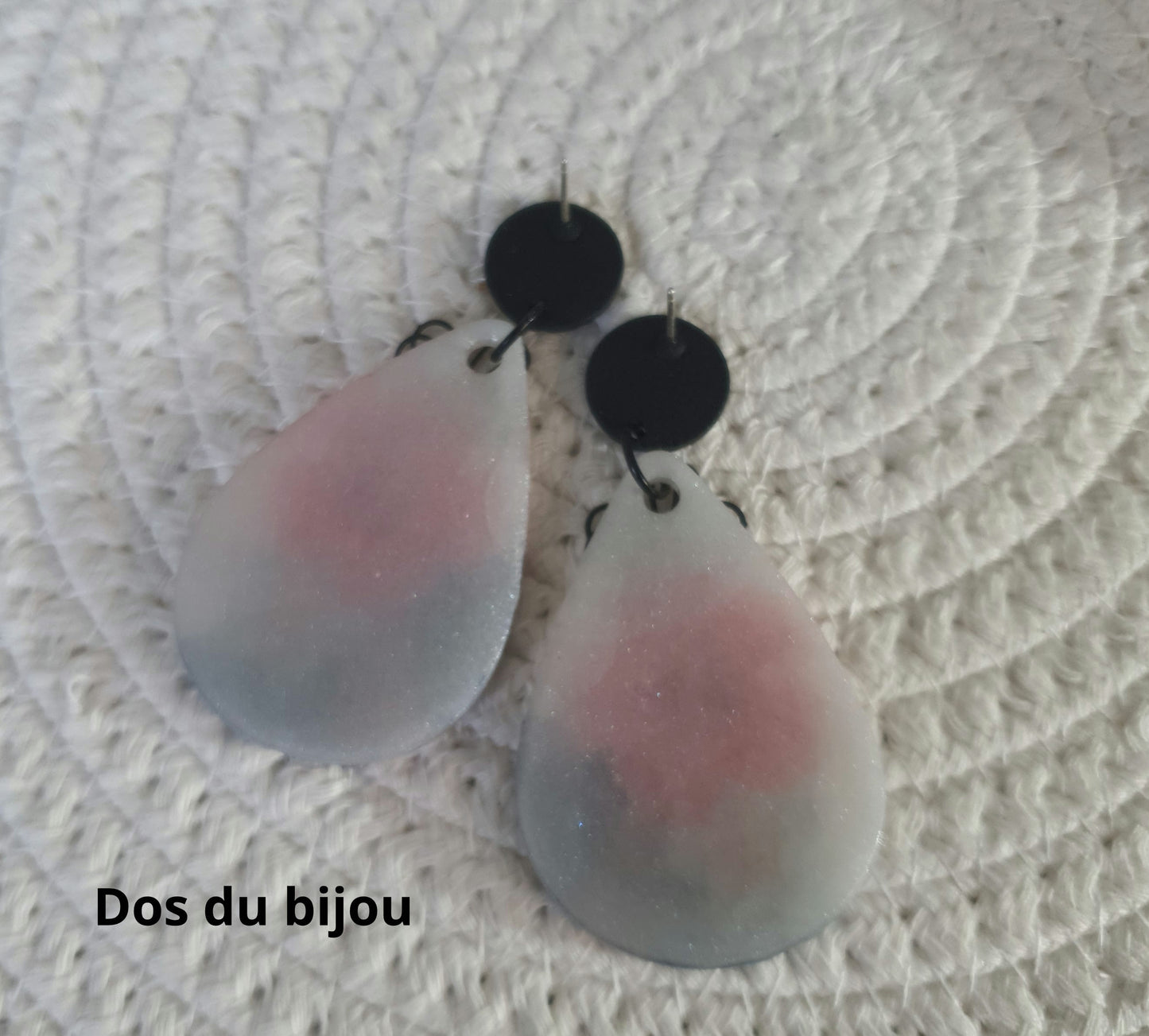 546. Boucles d'oreilles"Hibiscus"