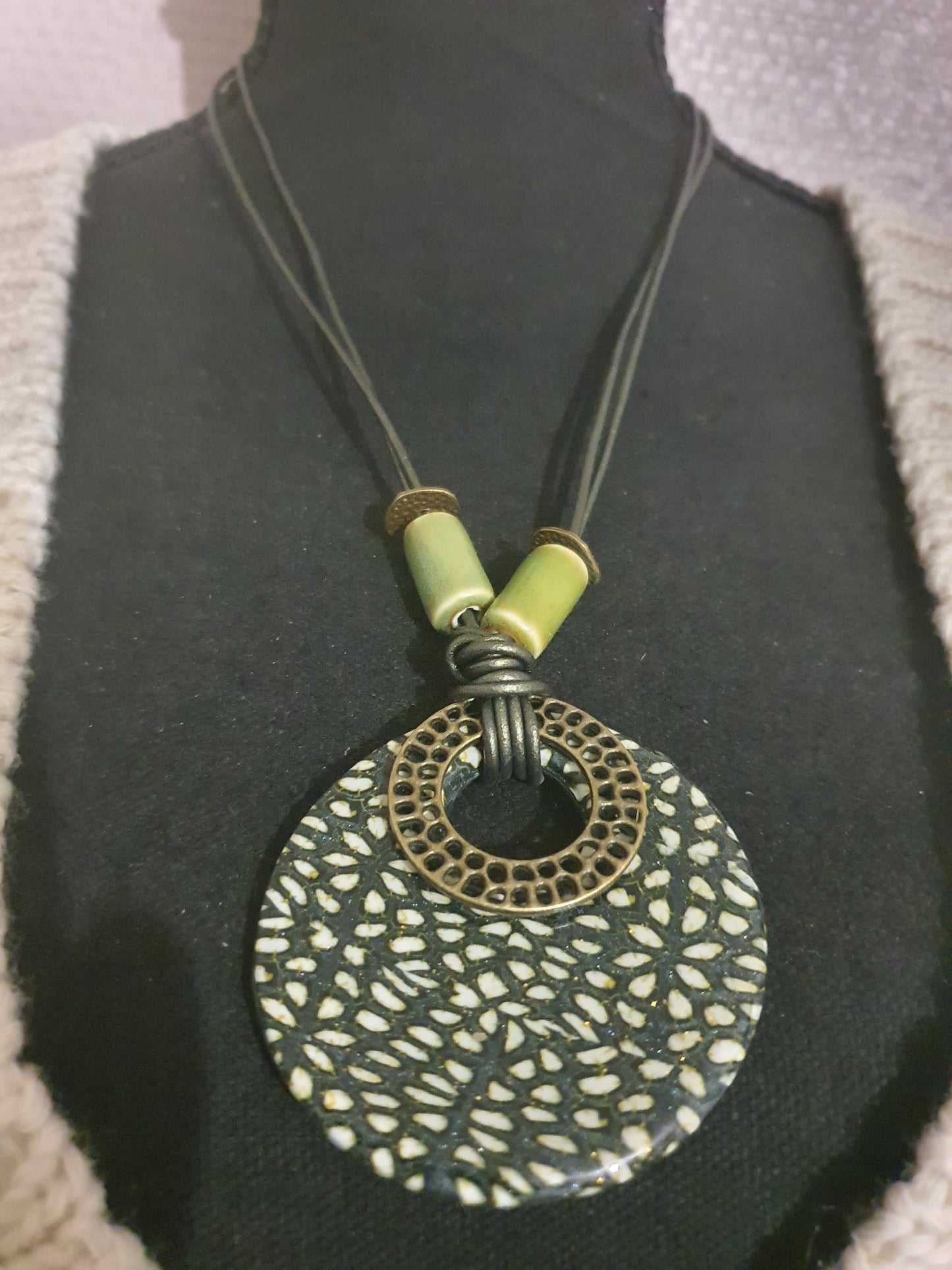 355. Parure " Olive "