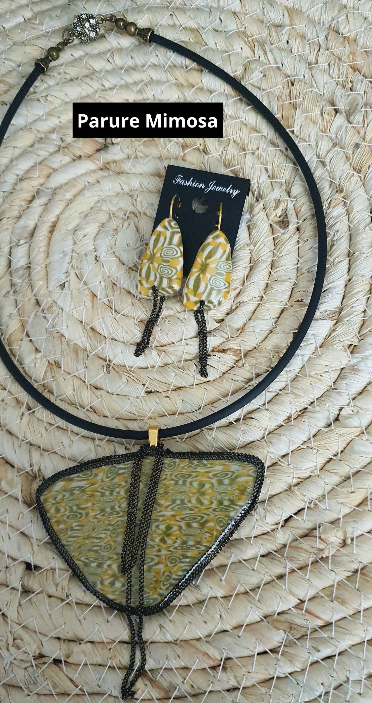 487. Parure "Mimosas"