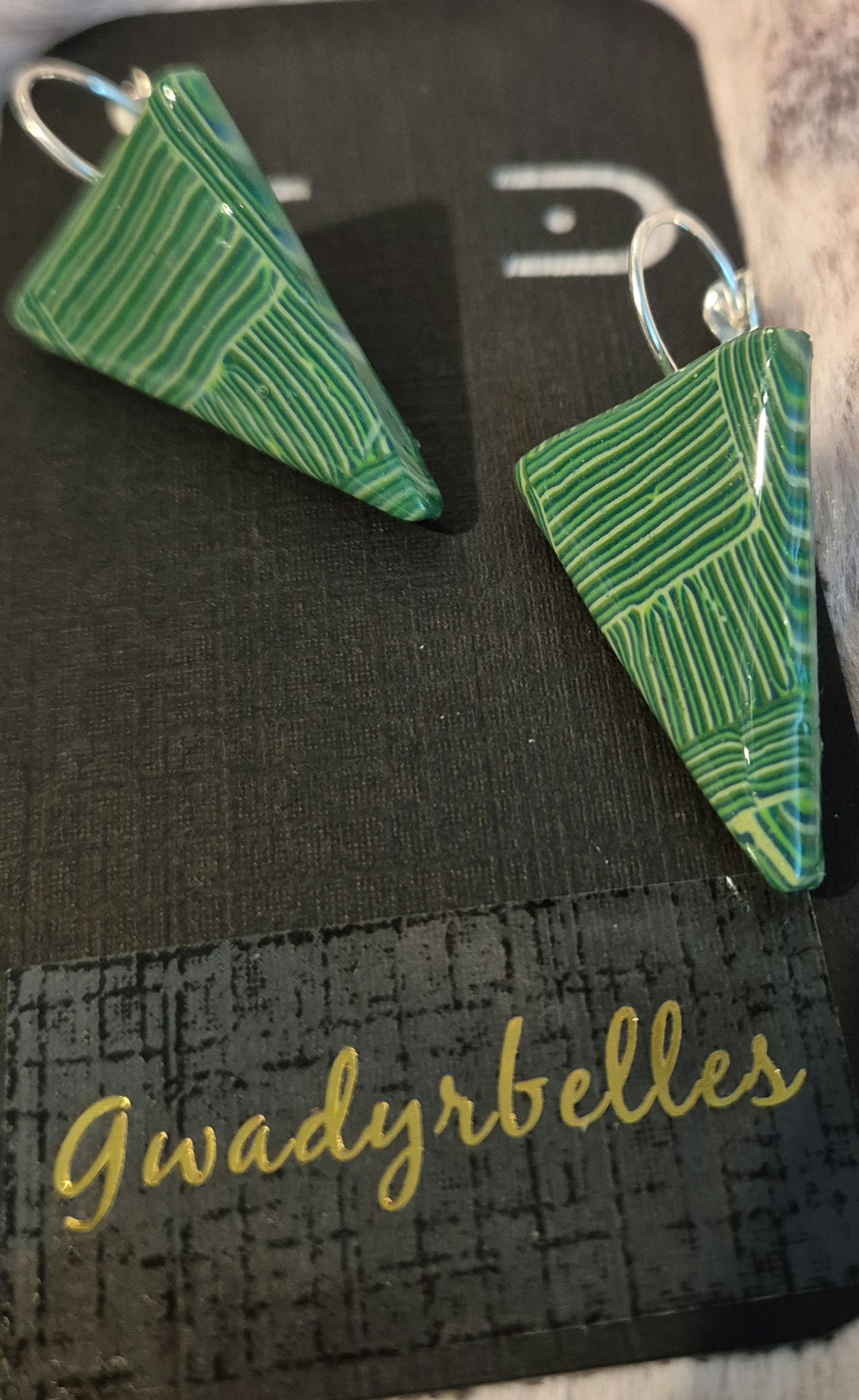 628. Boucles d'oreilles"Rayures Vertes"