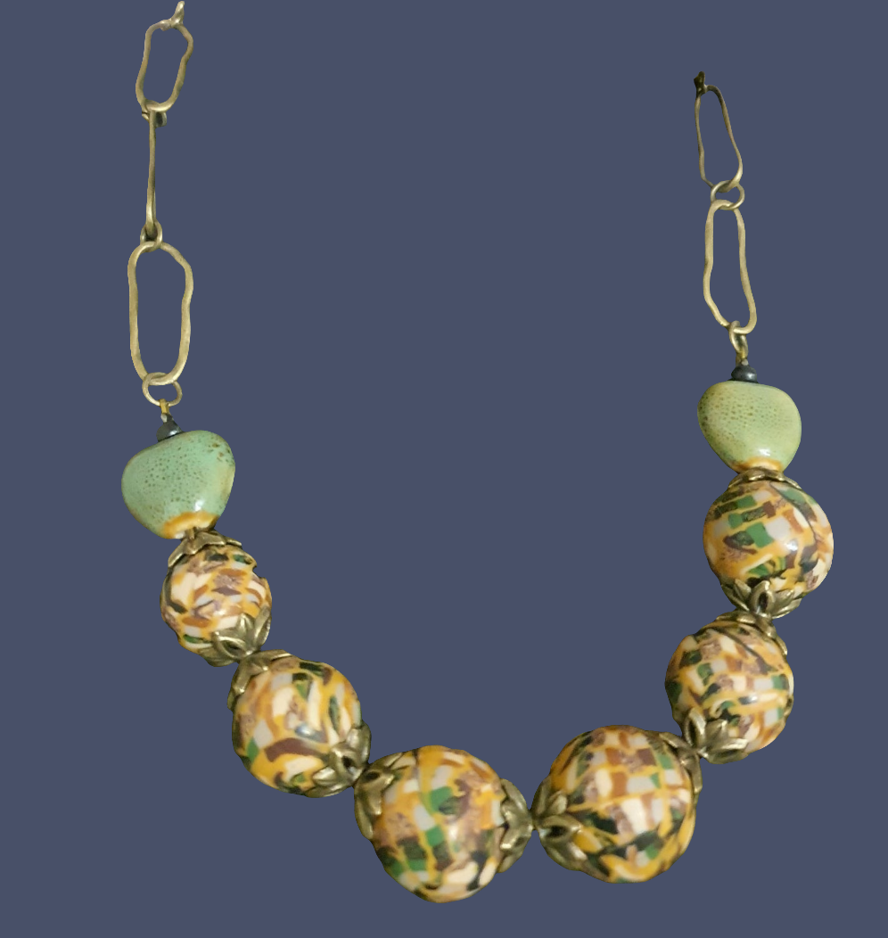 332. Collier "Pierre"