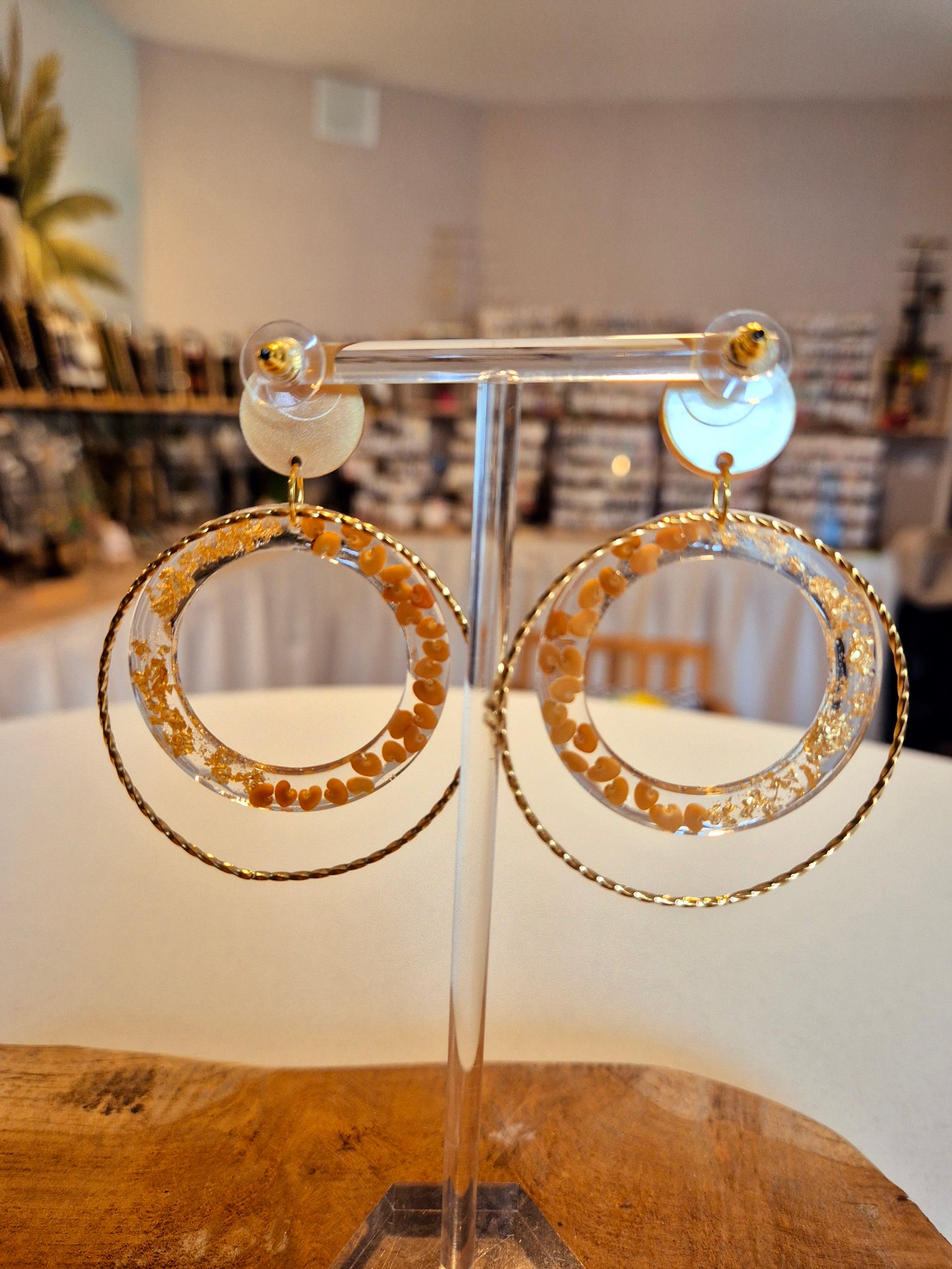 713. " Double cercle "