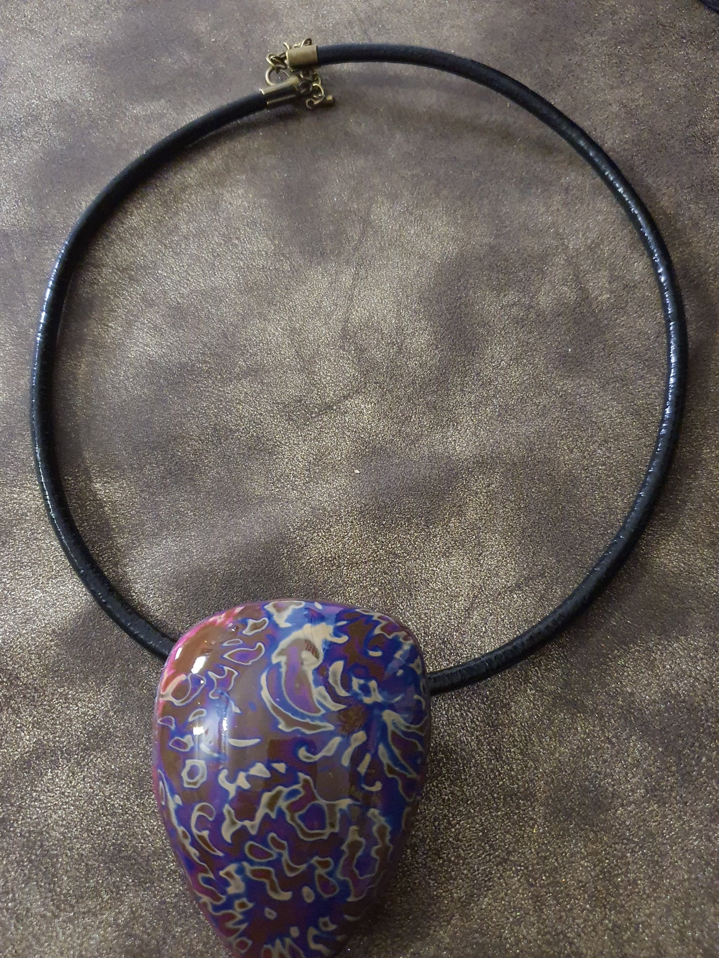 243. Parure"La tortue"