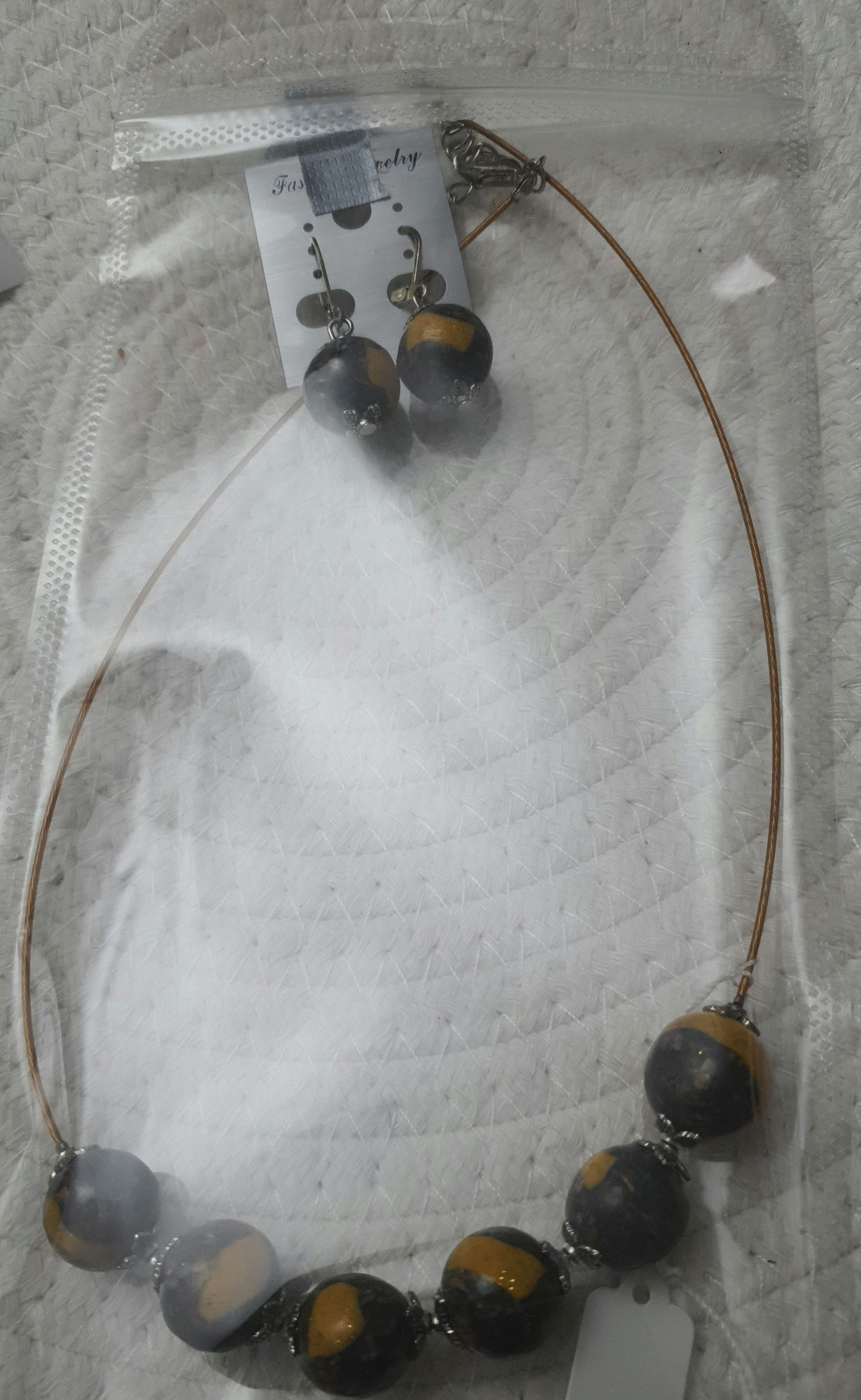 149 /parure: Collier
