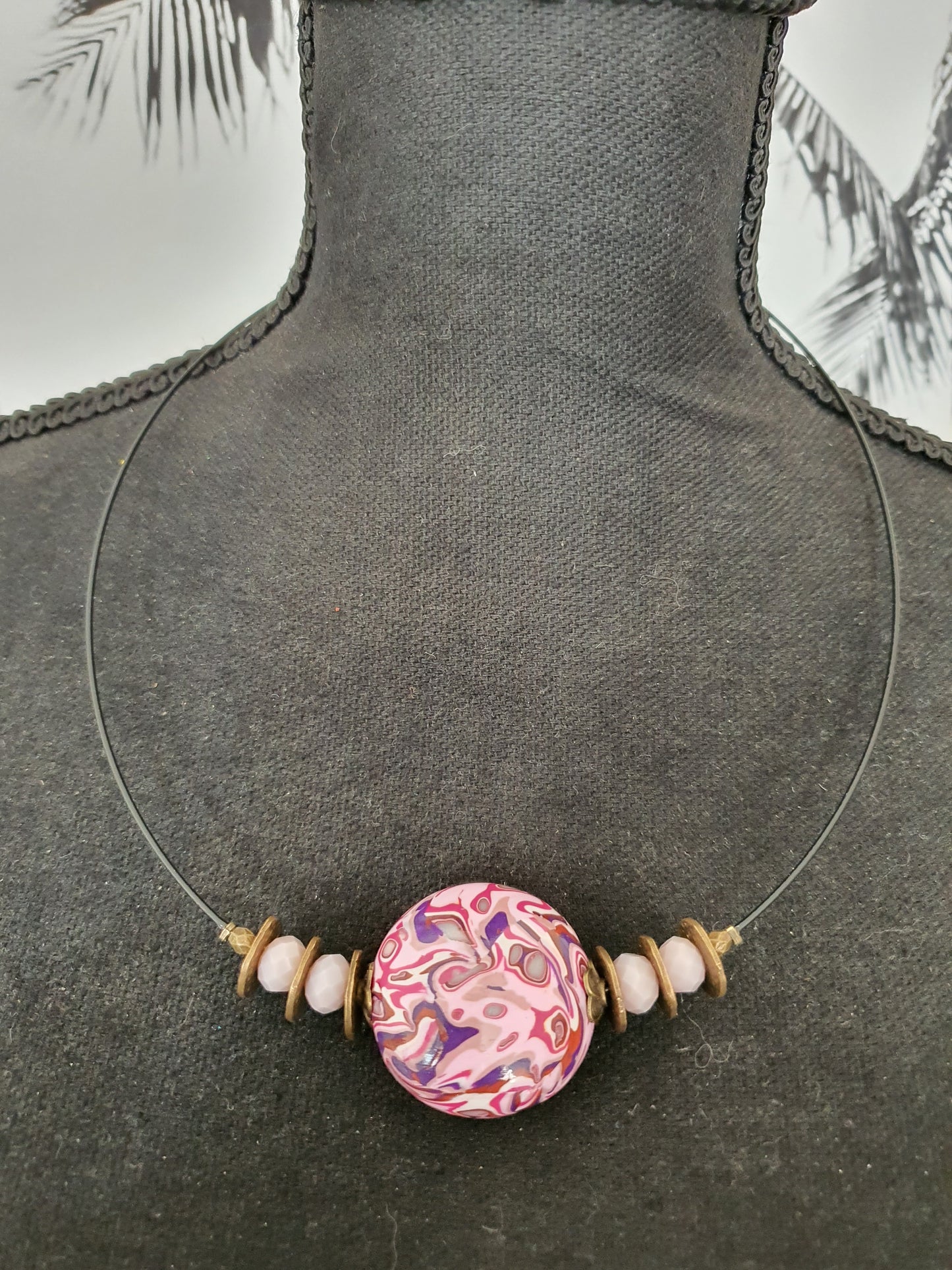 197/ Collier