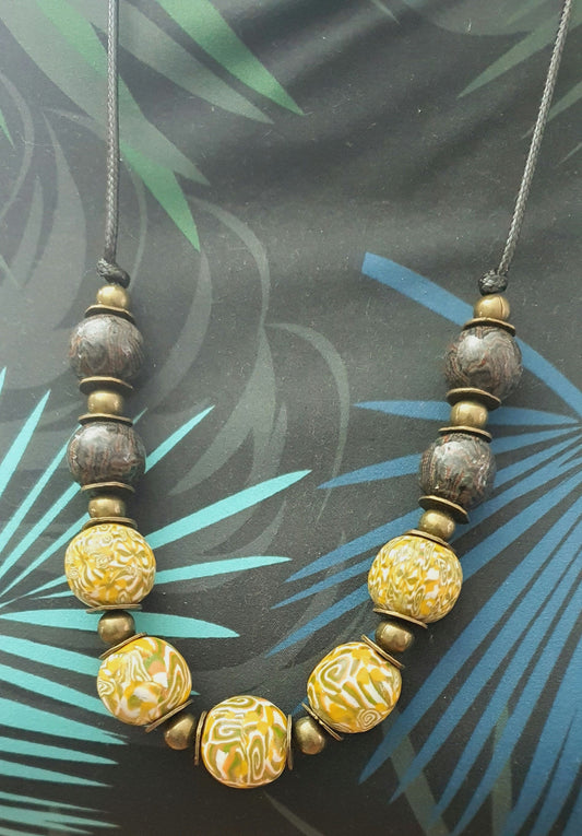 484. Parure"Mimosas "
