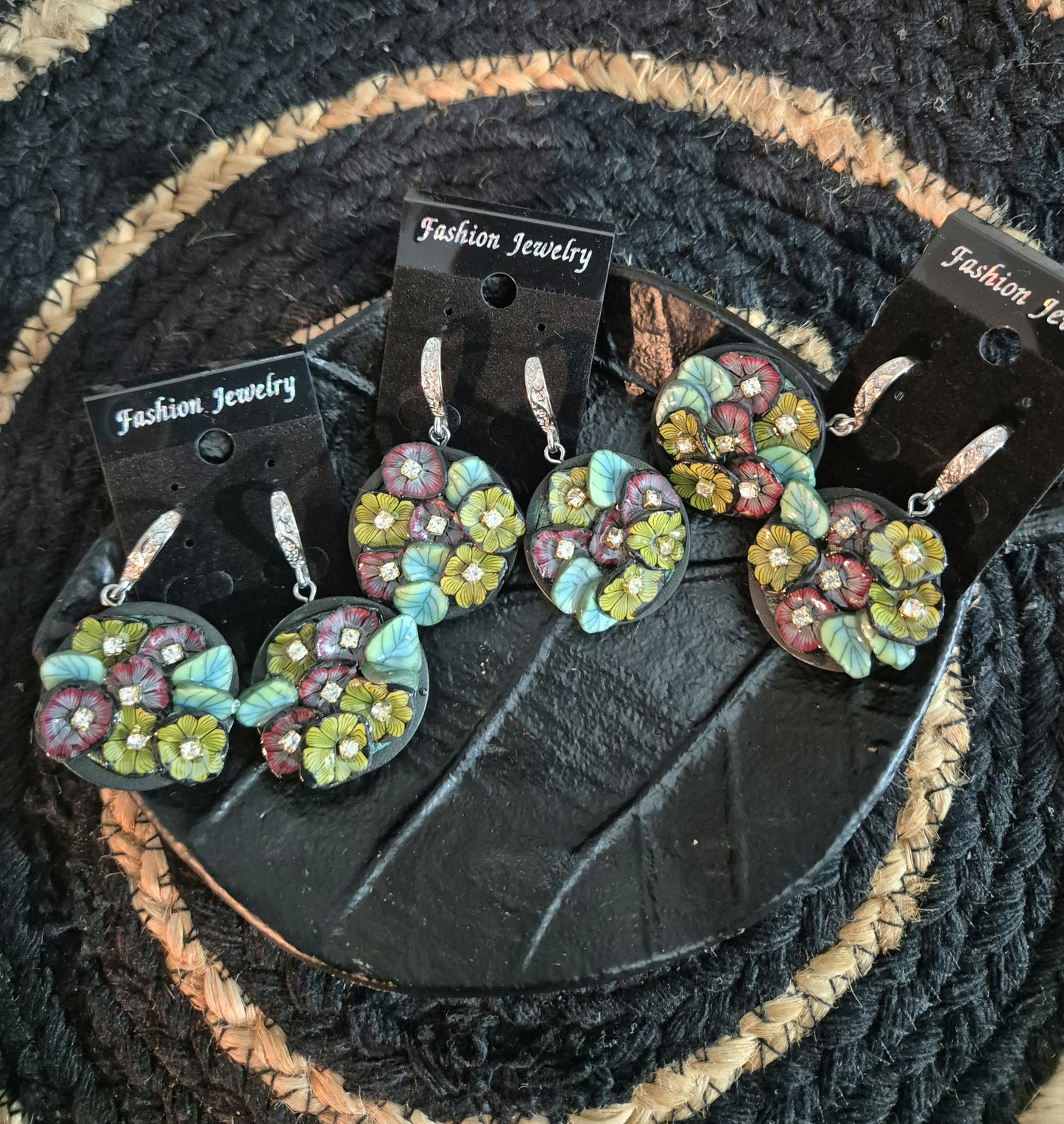 604.Boucles d'oreilles "Beauté florale"