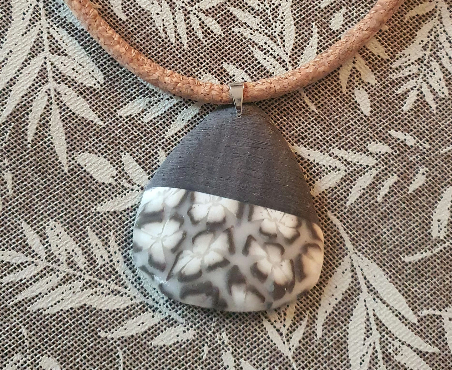 434/parure:"Fleurs blanches"