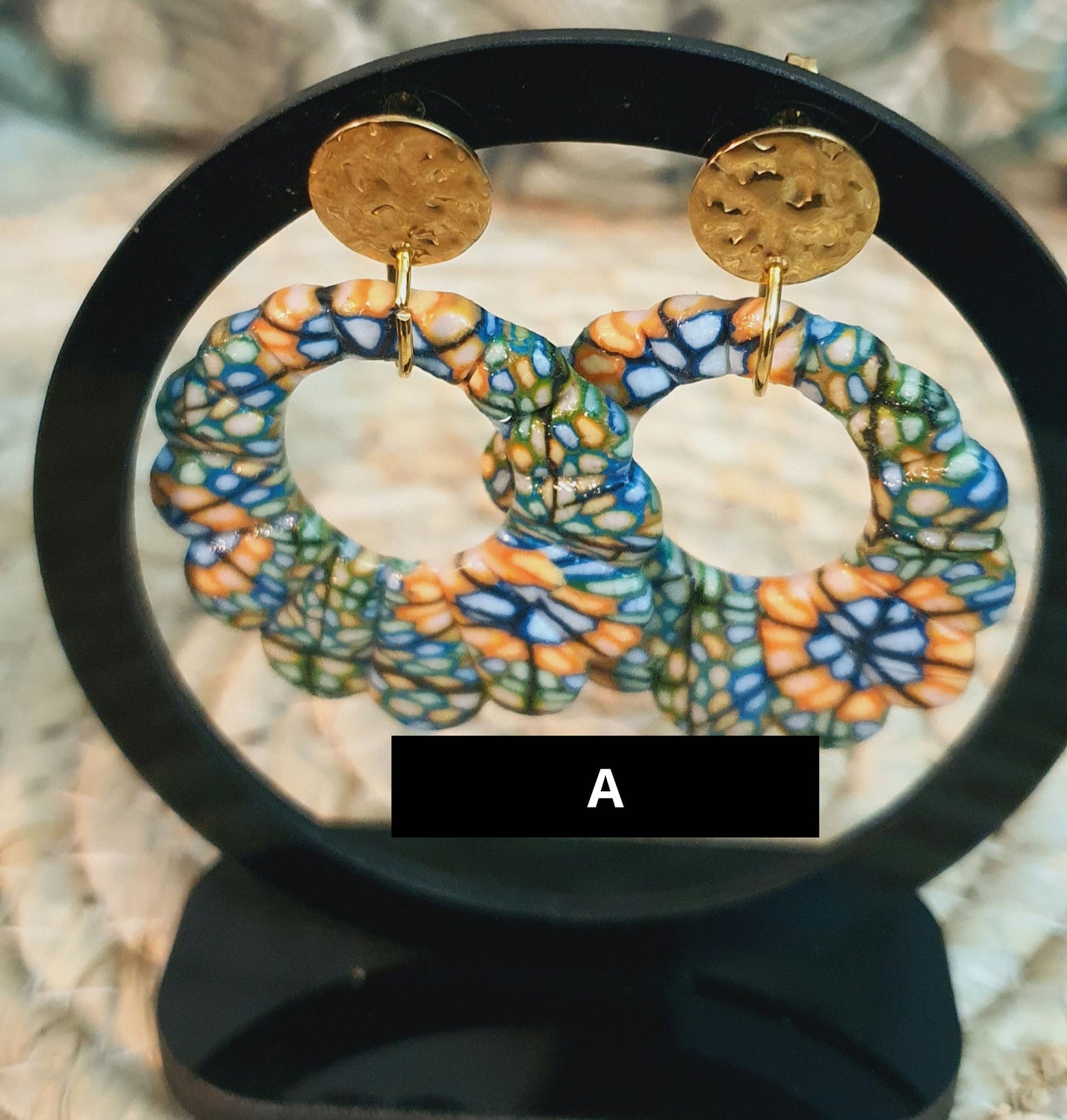 492 . Boucles d'oreilles :"Aztèque "