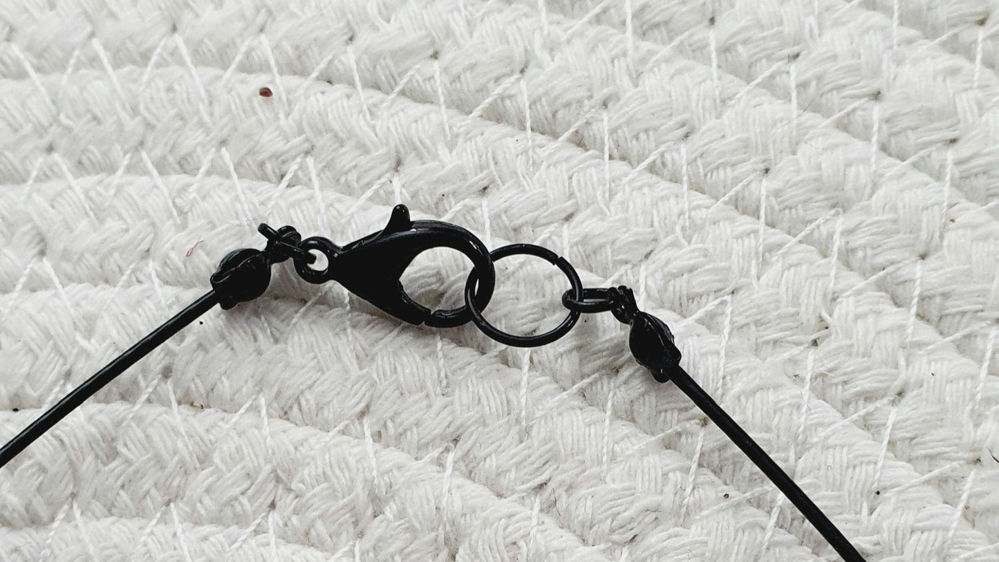 512. Parure" Pétales colorées"