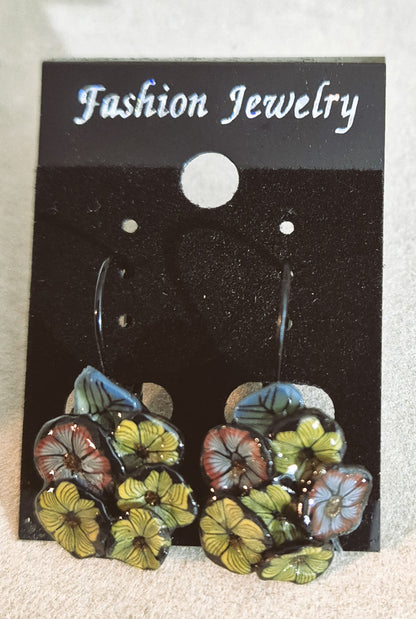 606. Boucles d'oreilles "Beauté florale"