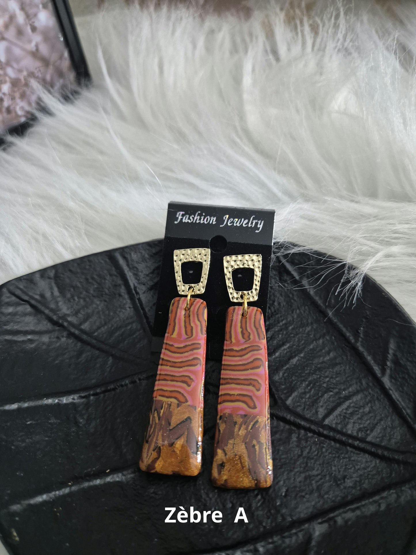 595. Boucles d'oreilles "Zèbre"