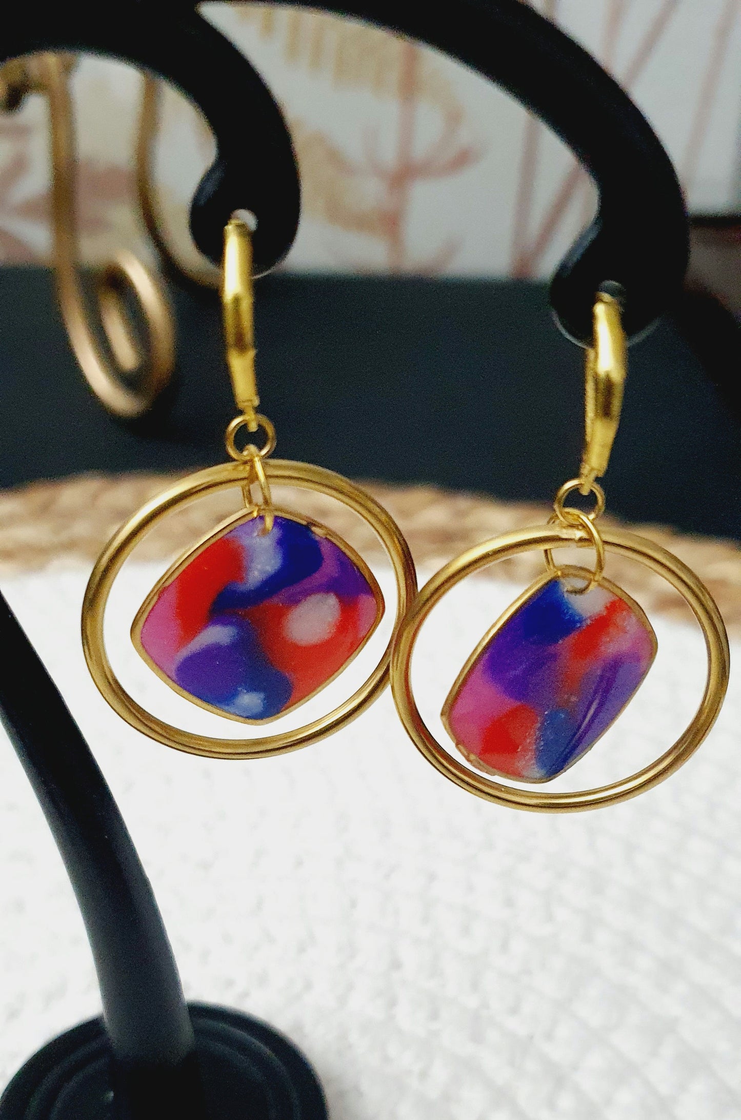 574. Boucles d'oreilles "Nuages colorés"