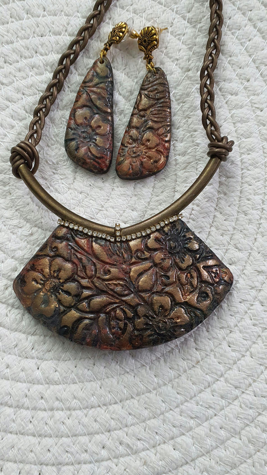 511. parure" antique"