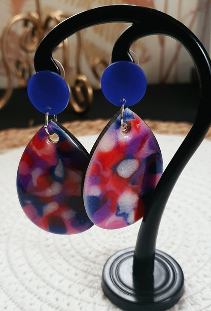 568. Boucles d'oreilles "nuages colorés"