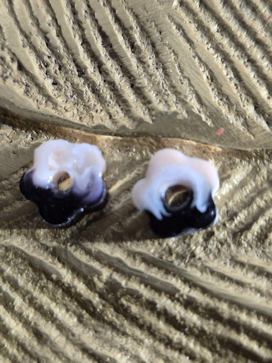 614. Boucles d'oreilles "petites fleurs"