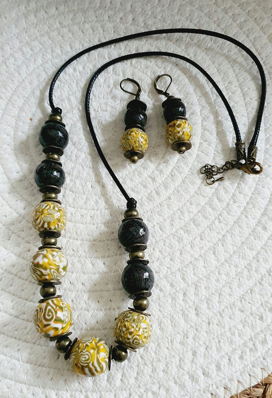 484. Parure"Mimosas "