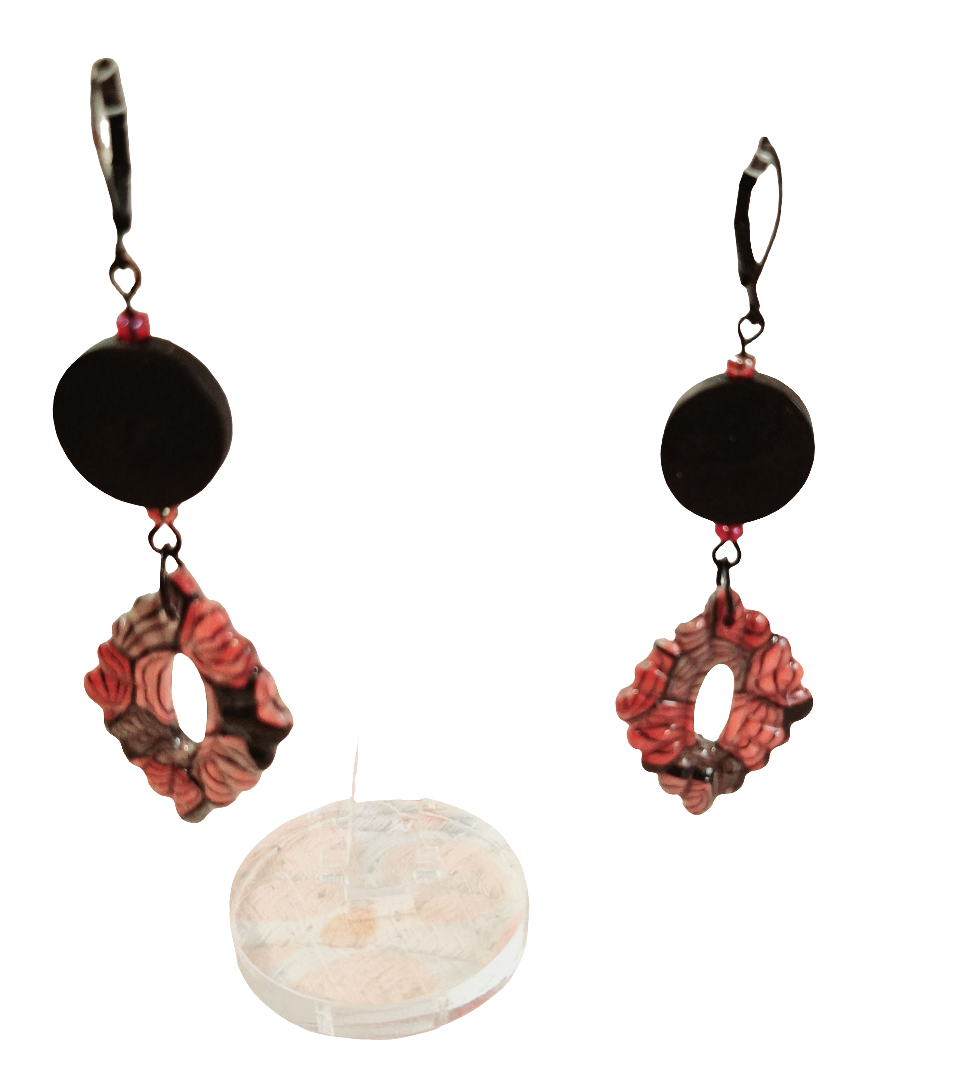 656. Boucles d'oreilles" Rouge et Noir"