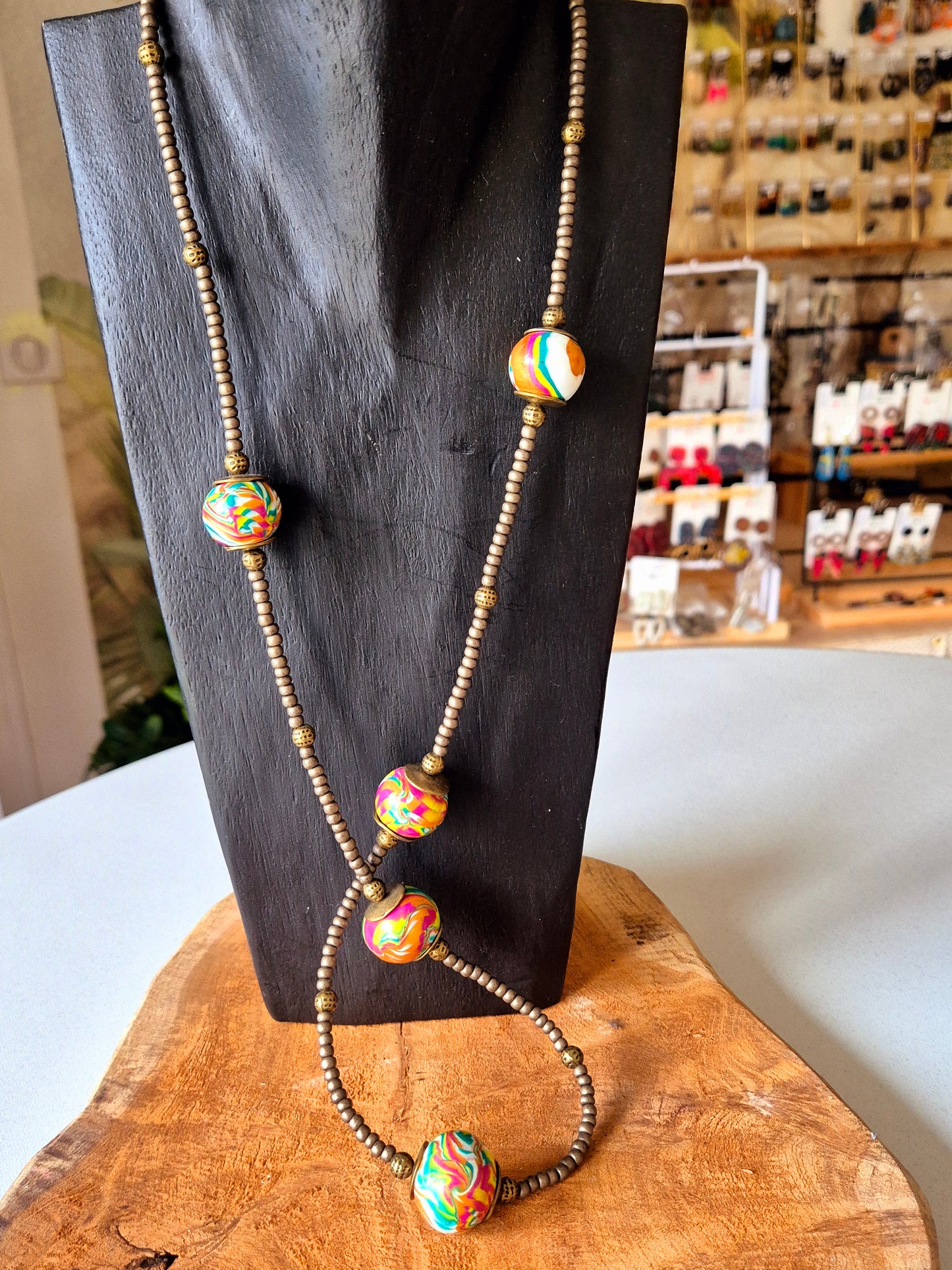 366. Collier "Sautoir arc en ciel "