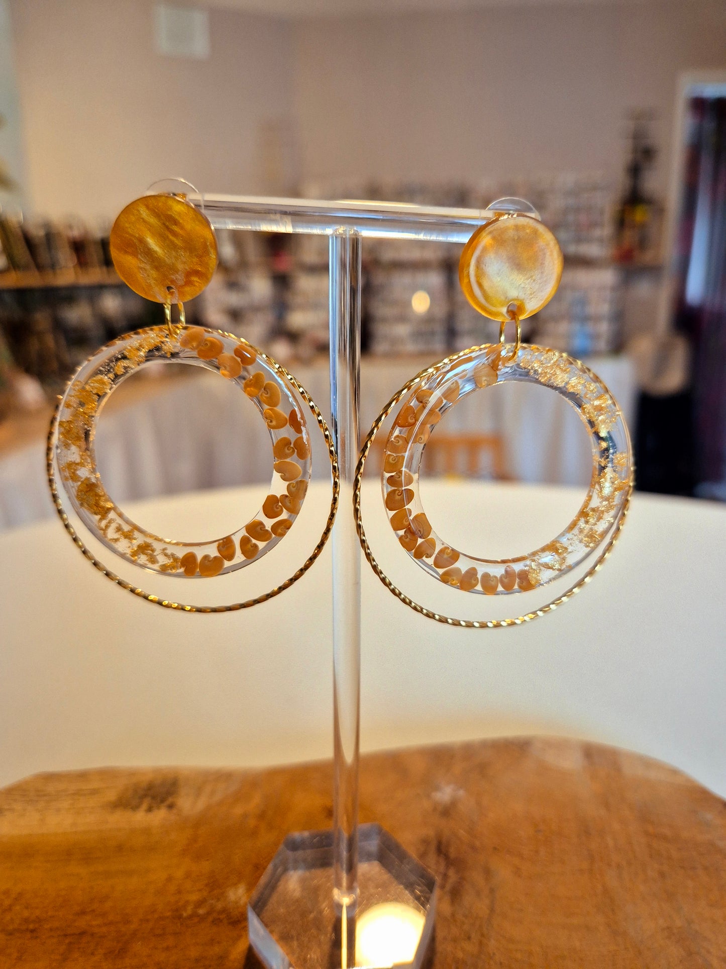 713. " Double cercle "