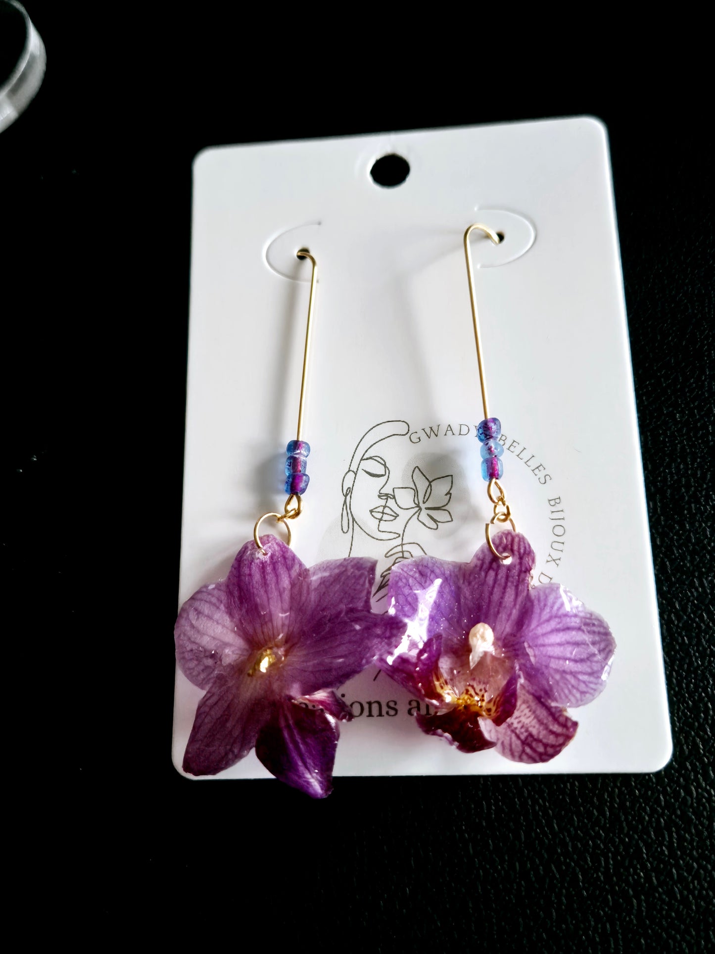 721.Boucles d'oreilles"Les orchidées violette"