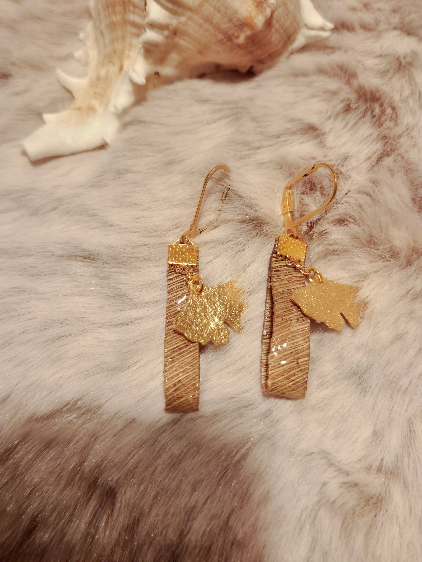 676. " Les cocotiers "