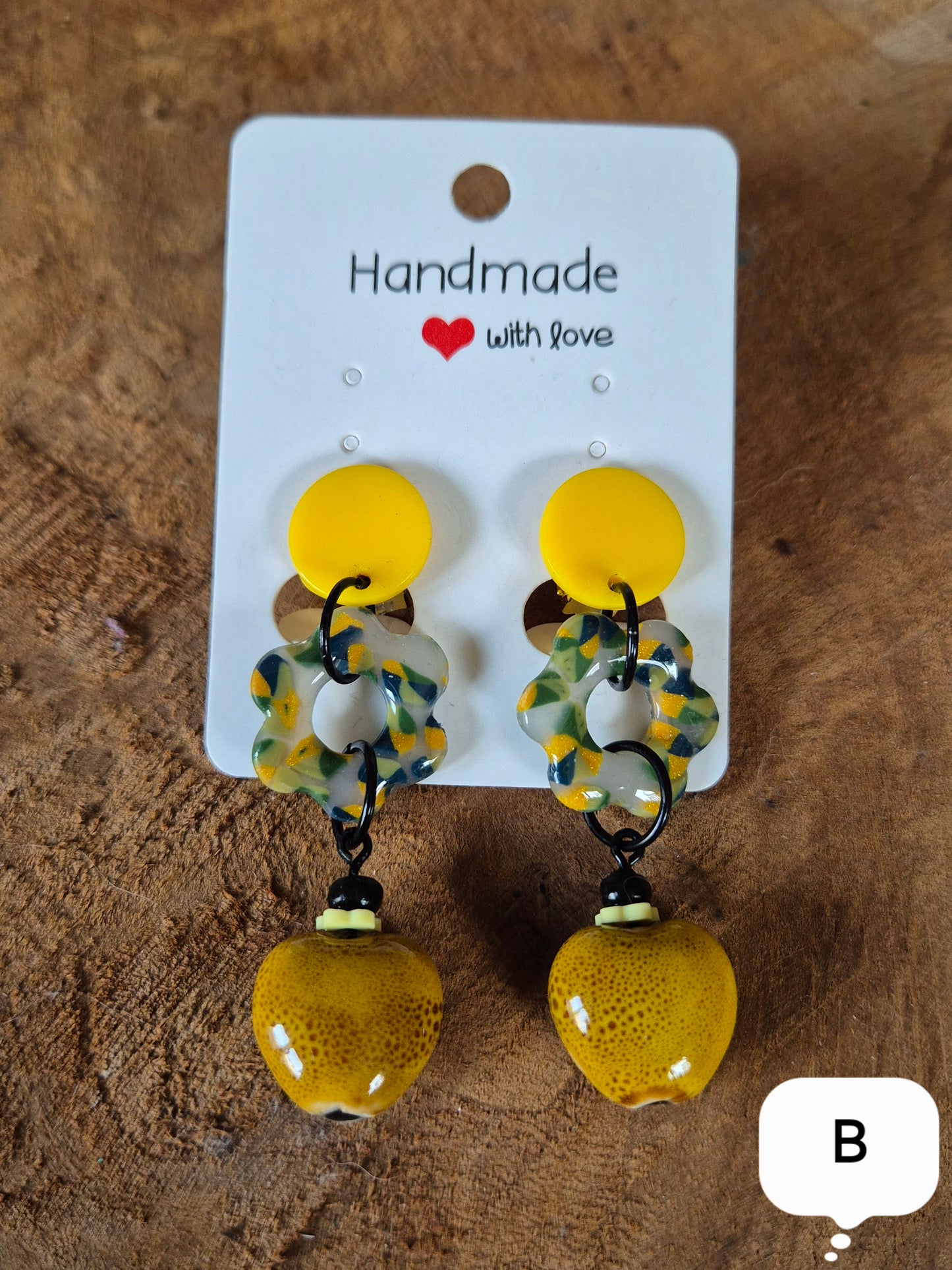 674. " Mes petits cœurs"