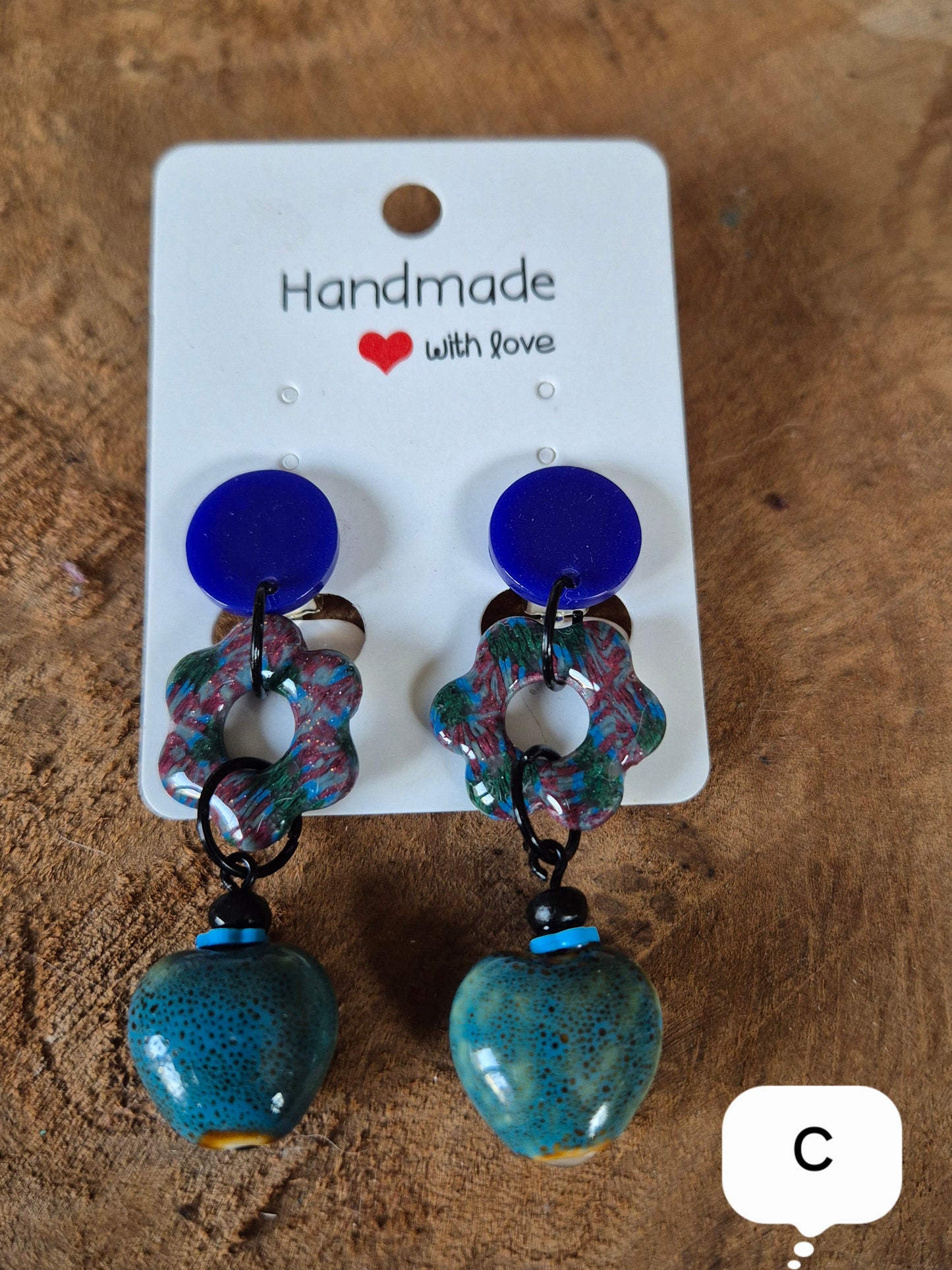 674. " Mes petits cœurs"