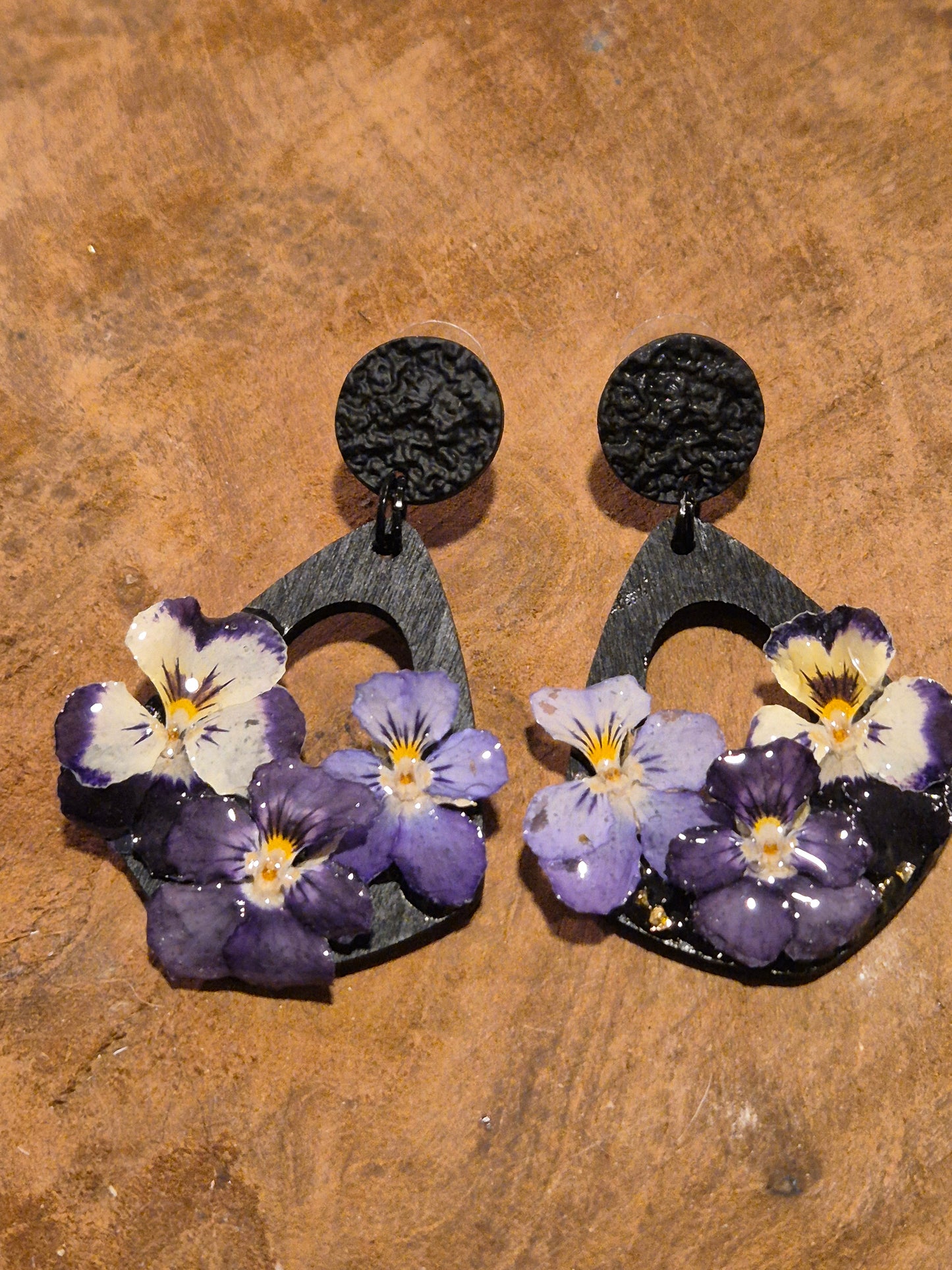 708. " Ma violette "