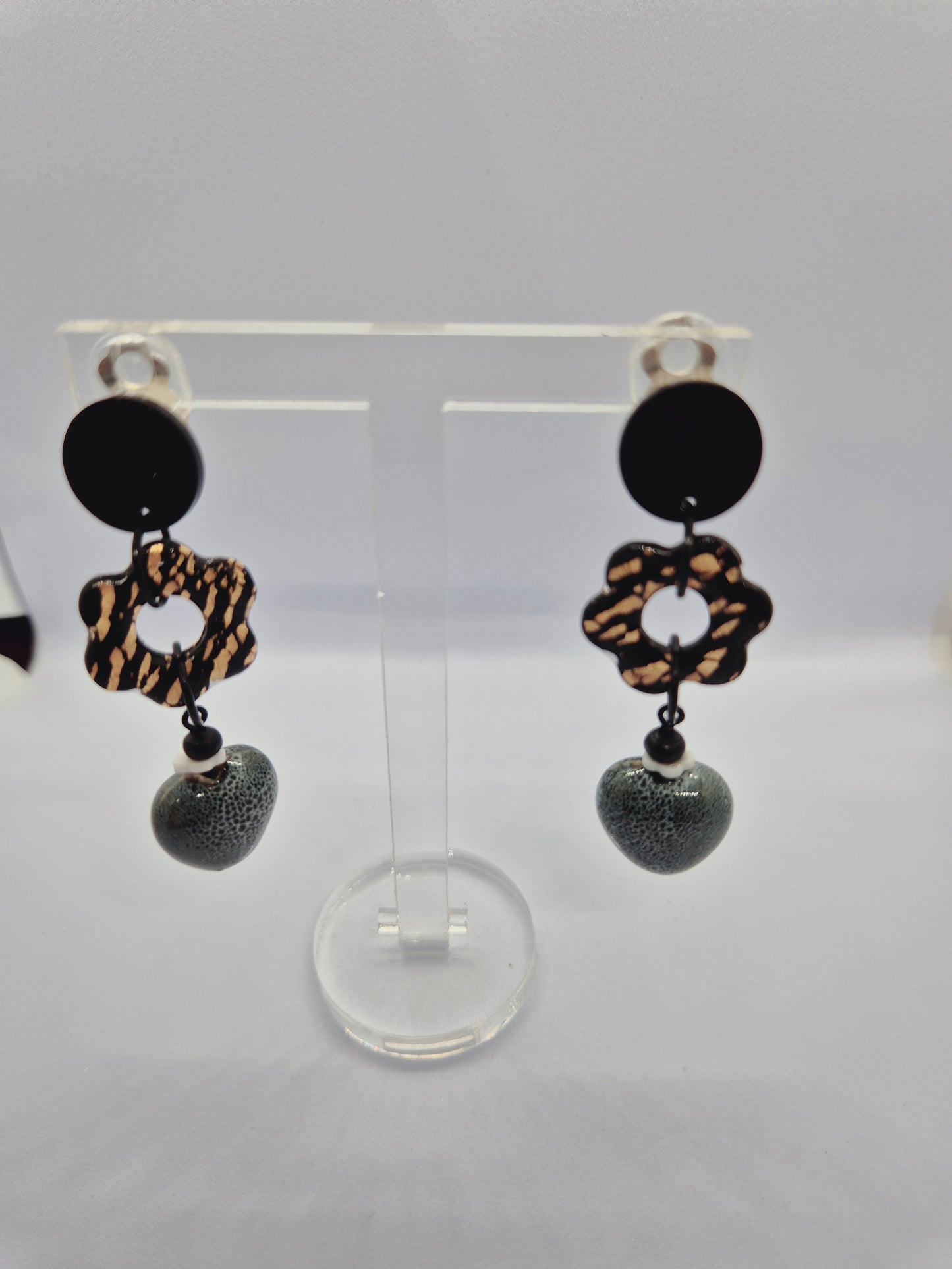 674. " Mes petits cœurs"