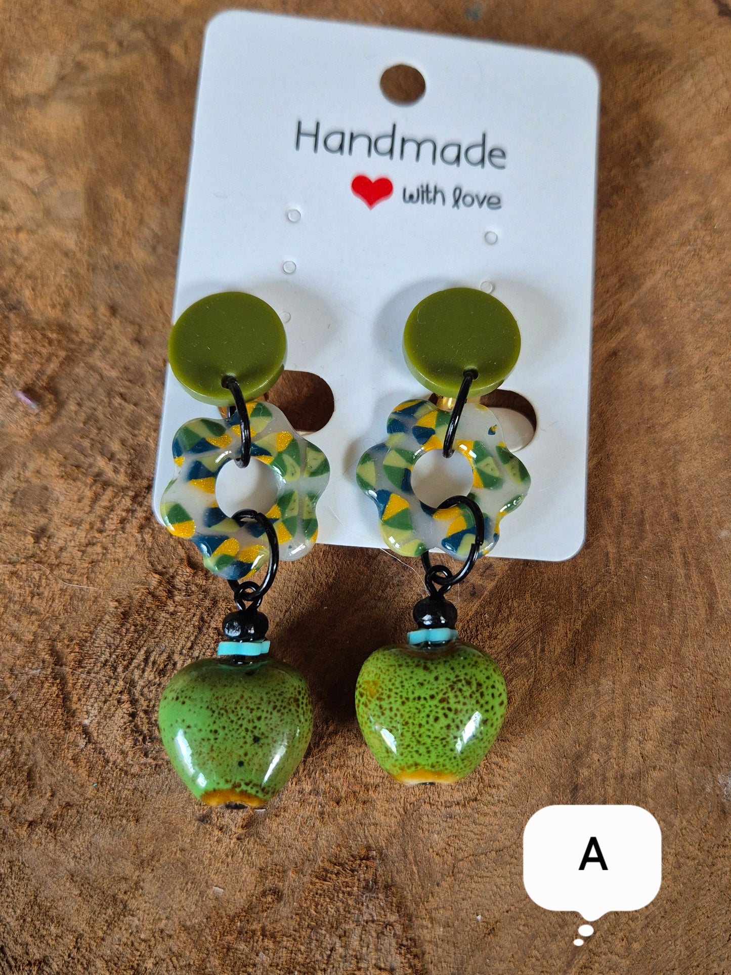 674. " Mes petits cœurs"